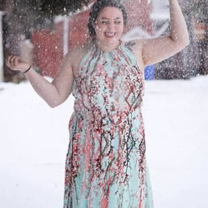 Meet your Posher, Caitlin